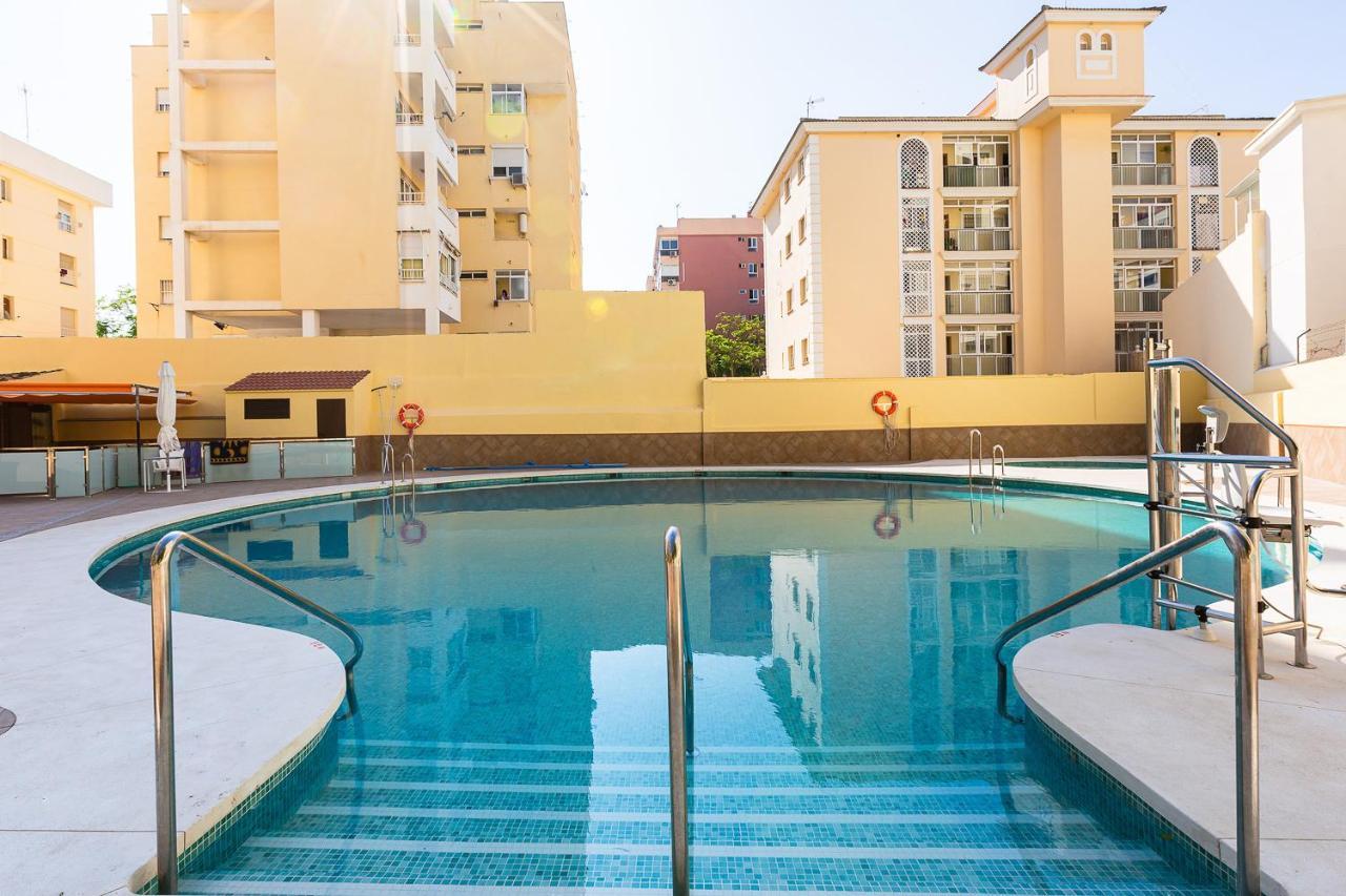 Ver7 - Estudio, Wifi, Fire Stick Amazon, Terraza, Vistas Al Mar, Piscina Torremolinos Zewnętrze zdjęcie