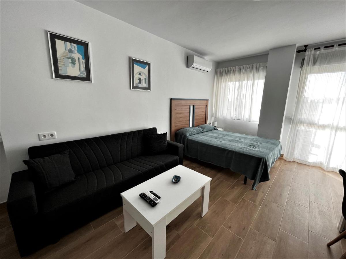 Ver7 - Estudio, Wifi, Fire Stick Amazon, Terraza, Vistas Al Mar, Piscina Torremolinos Zewnętrze zdjęcie